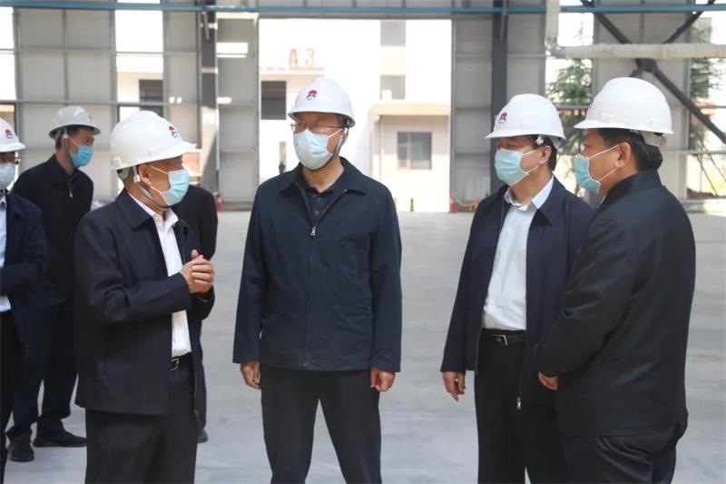 省人大常委會(huì)黨組副書記、副主任馬懿帶隊(duì)到義瑞新材調(diào)研指導(dǎo)